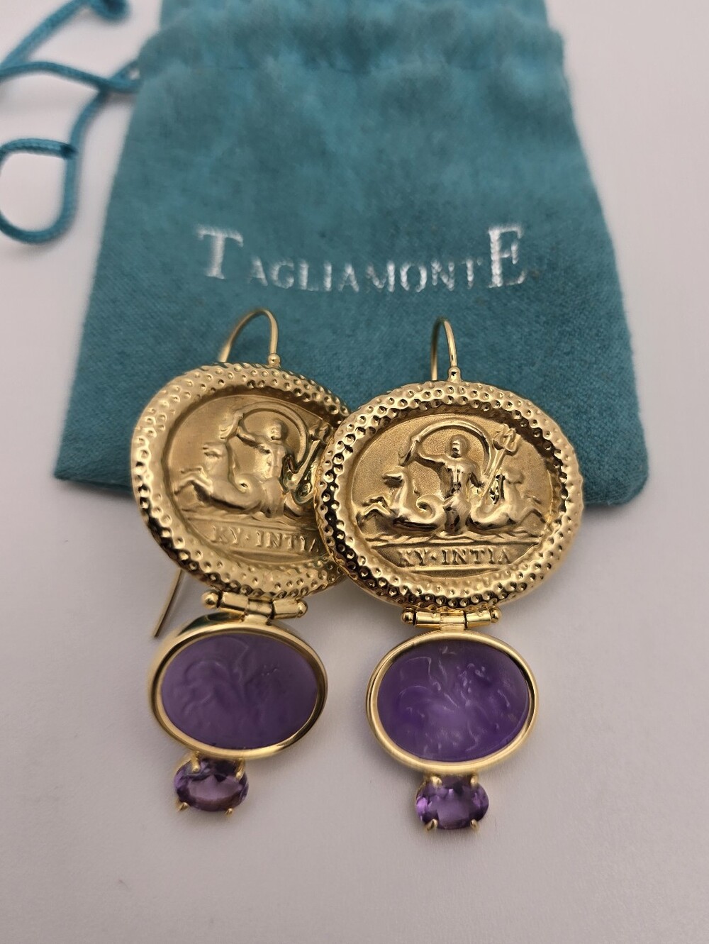 $1800 Tagliamonte 14k Gold Poseidon Murano Glass Amethyst Cameo large Earrings
